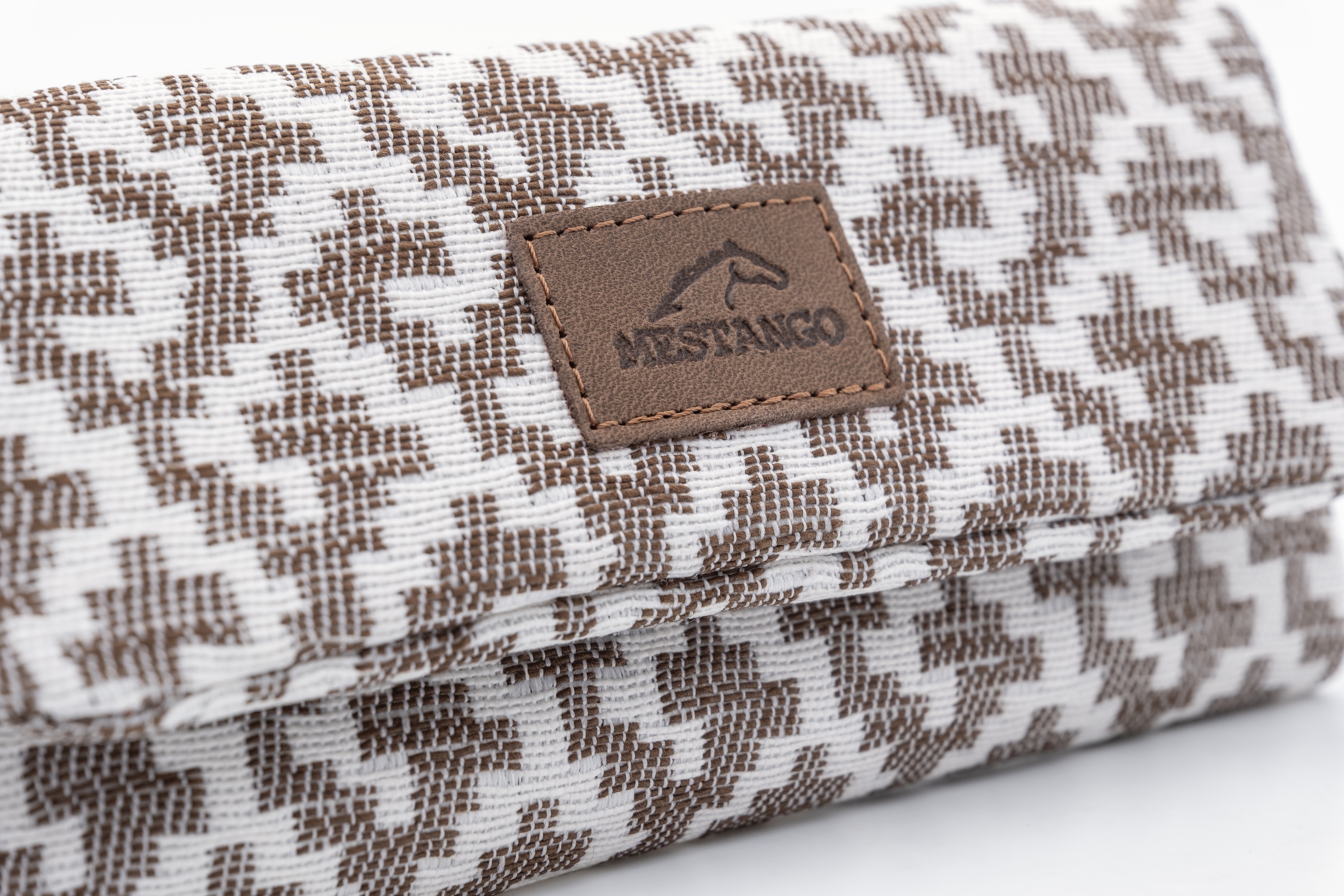 Mestango 1015-12 Roll Your Own Pouch